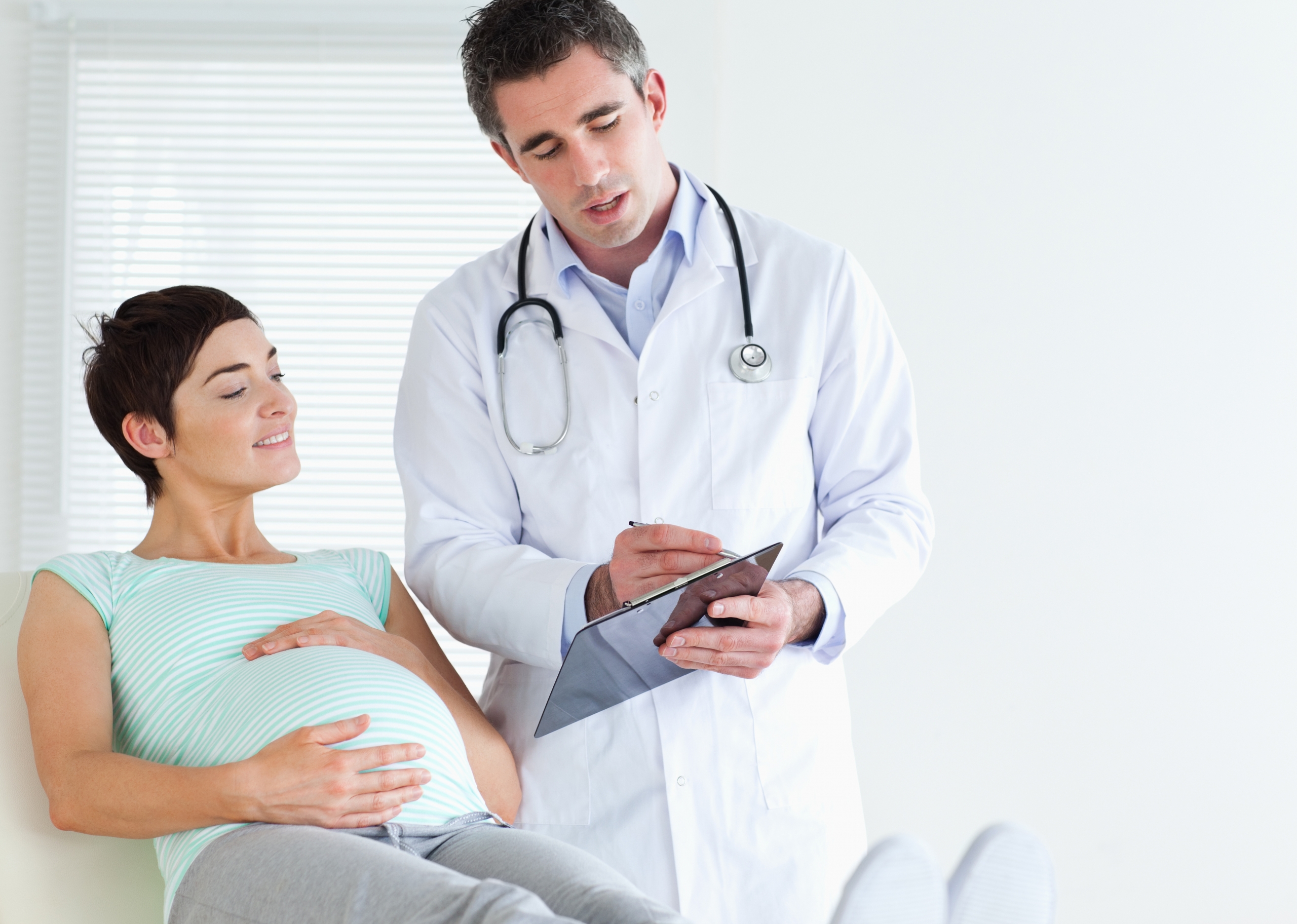 Жизнь врача гинеколога. Консультация беременной.